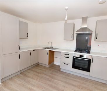 2 bedroom apartment to rent Betony Meadow, Houghton Regis, Dunstabl... - Photo 4