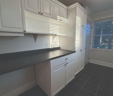 For Lease - 2 John Street, Halton Hills, Ontario - Photo 5