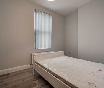 Apt 5 41 Wellington Park, BELFAST, BT9 6DN - Photo 2