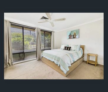 A Landmark of Modern, Sustainable Living in a Premier Hills Locatio... - Photo 2