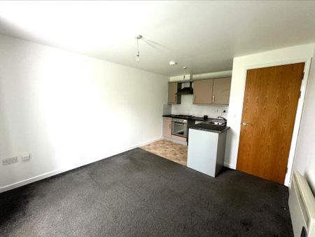 1 bedroom flat to rent - Photo 2