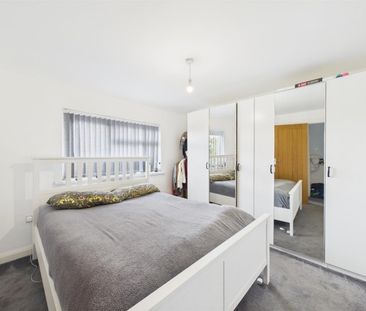 3 BED Semi-detached house To rent - Photo 2