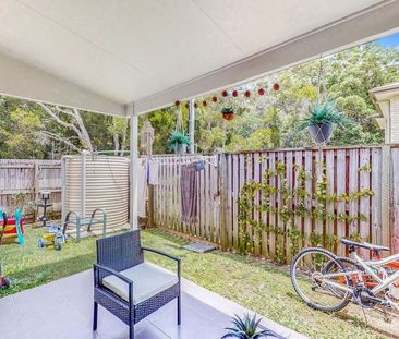 3 Bed Townhouse with backyard - Photo 2