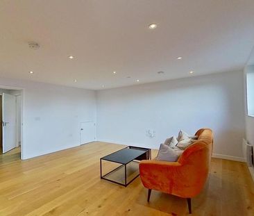 3 bedroom flat to rent - Photo 2