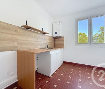 Location Appartement 2 pièces 42m² TROYES 10000 - Photo 2
