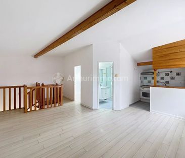 Location Appartement 2 pièces 49m² CHAMALIERES 63400 - Photo 1