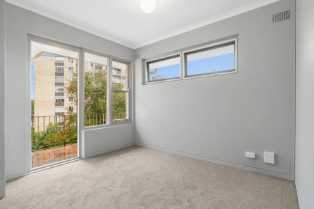 8/464 Military Road, Mosman. - Photo 4