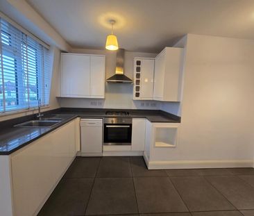 Golders Green Road, London NW11 - Photo 4