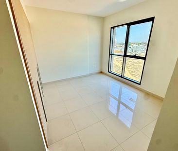 Brand New 3BR Apartment in Tilal City/Maid Room - Photo 4