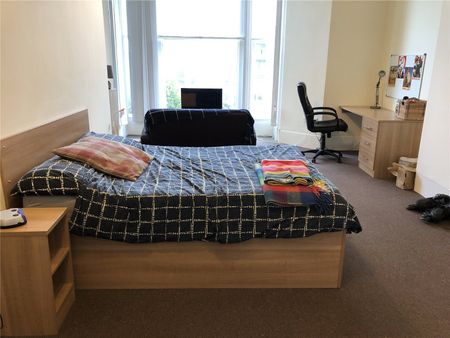 Old Commerce House, 112 Fitzwilliam S... - Photo 3