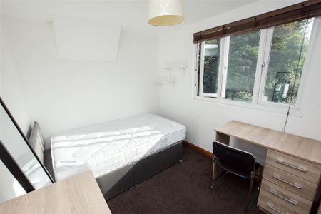 6 bedroom house to rent - Photo 5