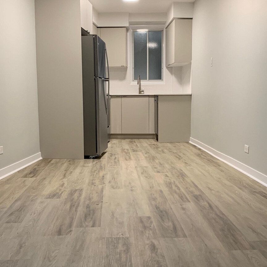 123 - 1255 Sherwood Crescent, Mount Royal - Photo 1