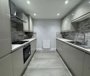 2 bedroom flat to rent - Photo 6