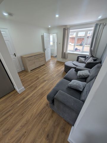 Trevithick Close - Photo 2