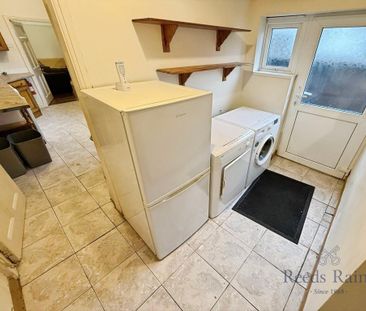 1 bedroom property to rent - Photo 4
