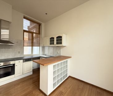 Te huur: Studio 2e De Riemerstraat in Den Haag - Photo 2