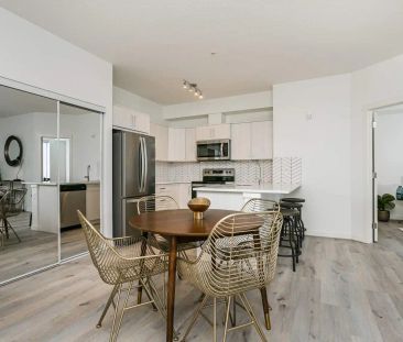 Solis at Giroux — 2 Bedroom - Photo 2