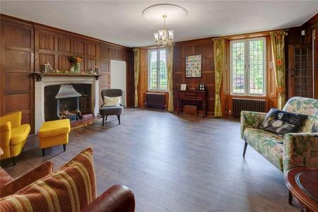 Priory House, Clamp Hill, Stanmore, HA7 - Photo 3