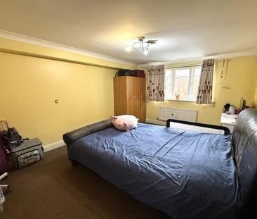 2 Bedroom Apartment To Let - Photo 4