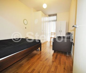 Axminster Road, N7, London - Photo 4