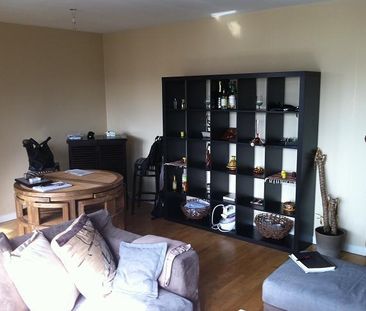 Location Appartement 3 pièces 78m² LYON 7ème - Photo 5