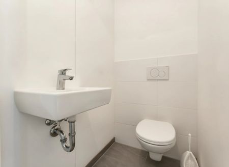 Attraktive 4-Zimmer-Dachgeschosswohnung mit Süd/West-Terrasse - Schöner Weitblick - Klimaanlage - Photo 5