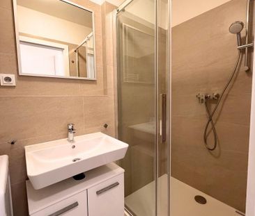 Pronájem bytu 1+kk 30 m2 - Fotografie 6