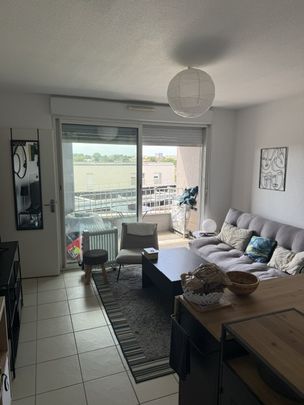 Location Appartement 2 pièces 38m² BEGLES 33130 - Photo 1