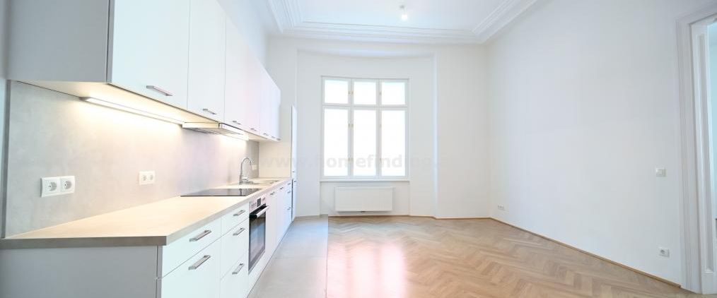 Altbauwohnung mit Loggia bei Wien Mitte - unbefristet - Foto 1