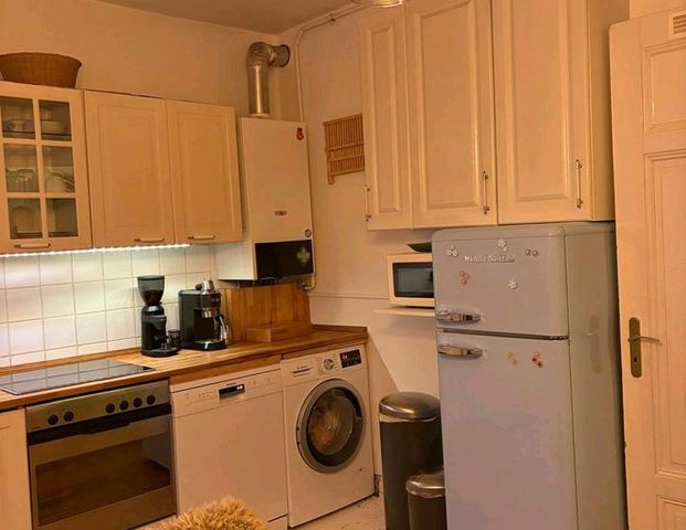 2 Zimmer Wohnung, 41qm, 1. Stock, Altbau - Foto 1