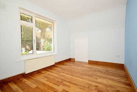 2 bedroom detached house to rent - Photo 3