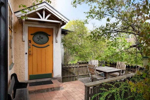 Långsjövägen, Älvsjö - Photo 1