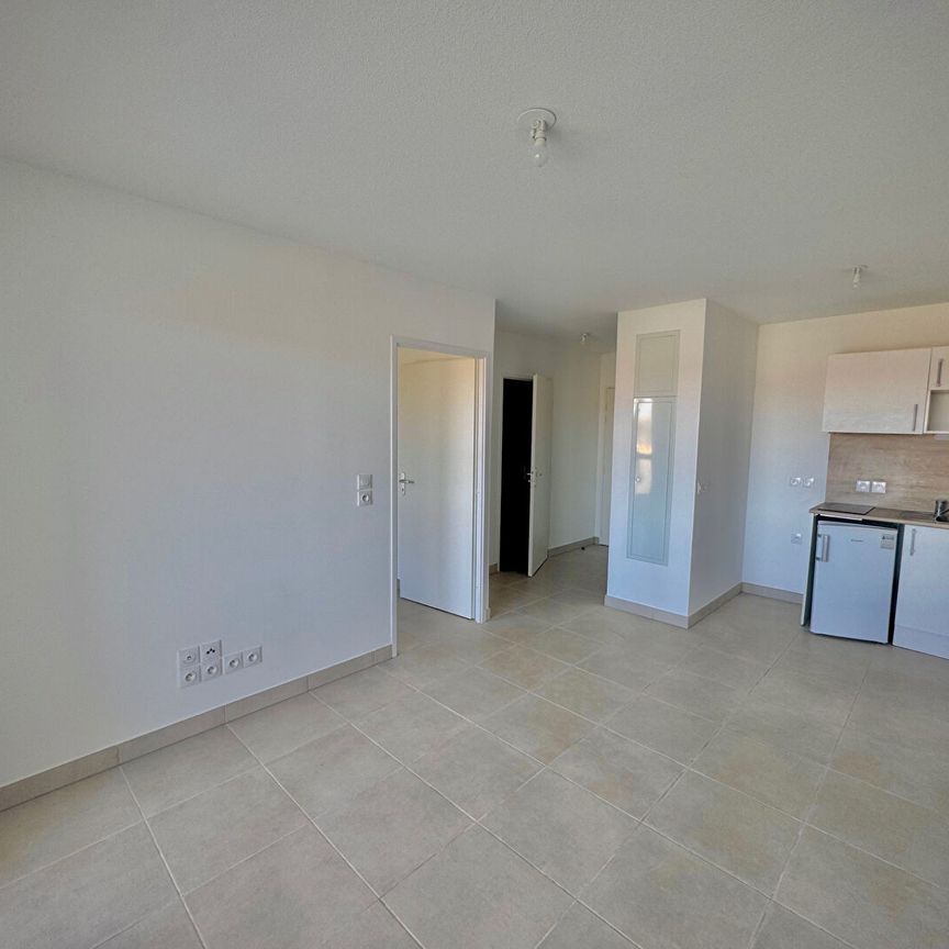 Apartment - Photo 1