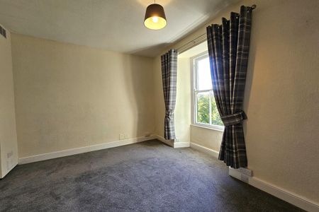 3 bedroom detached house to rent - Photo 5