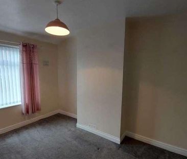 Blackbrook Road, Blackbrook, WA11 - Photo 2