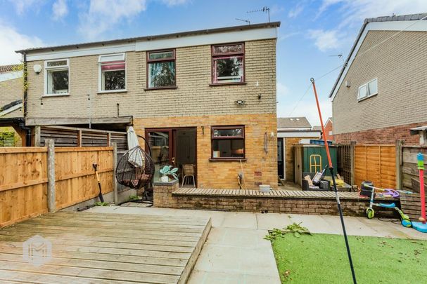 3 bedroom semi-detached house to rent - Photo 1