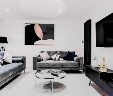 2 Beds 6 Baths - Photo 2