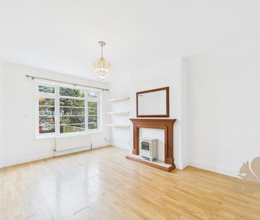 Shrublands Close, Chelmsford - Photo 1