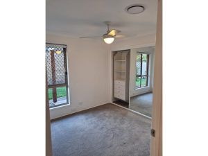 4 Regensberg Close, Varsity Lakes QLD 4227 - Photo 4