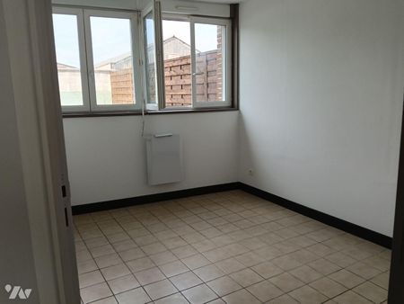 Un appartement à louer à LA GORGUE dans le nord (59253), au rez de chaussée un appartement réno... - Photo 3