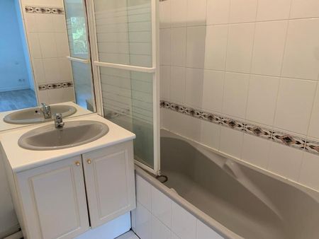 Location Appartement 2 pièces 33m² NANTES 44000 - Photo 3