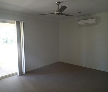 Family Home in Quiet Cul-De-Sac - Photo 5