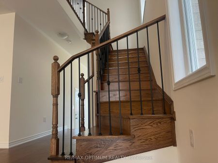 96 Hashmi Place - Photo 4