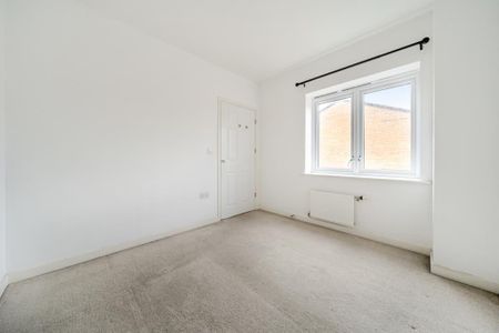 3 bedroom townhouse to rent - Photo 5