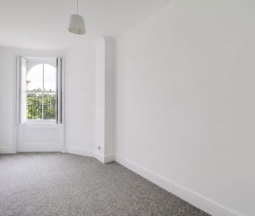 1 Bedroom - Photo 6