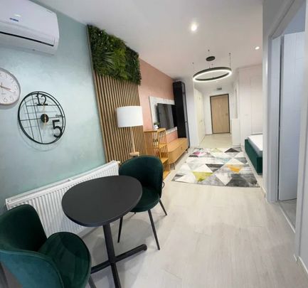 Garsoniera / Hils Brauner / Loc de parcare / Centrala propri - Fotografie 1