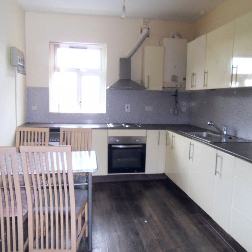Stoney Bank Street, Dewsbury, West Yorkshire, WF13 - Photo 1