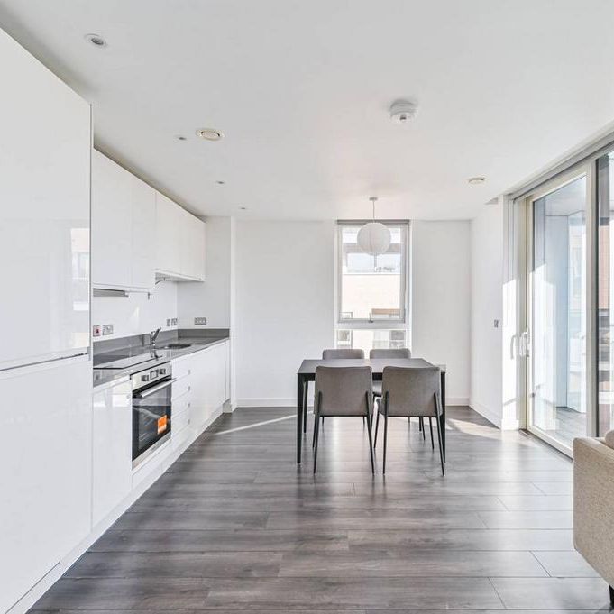 2 bedroom flat to rent - Photo 1