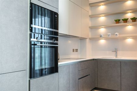 Two bedroom apartment @ Opus, 6 Hanover Quay, Grand Canal Dk, Dublin 2 - Photo 5