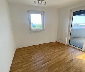 Ab 1.10. - Klimatisierte 1-1/2-Zimmer-Dachgeschoßwohnung mit Fernblick am Genochplatz - Photo 2